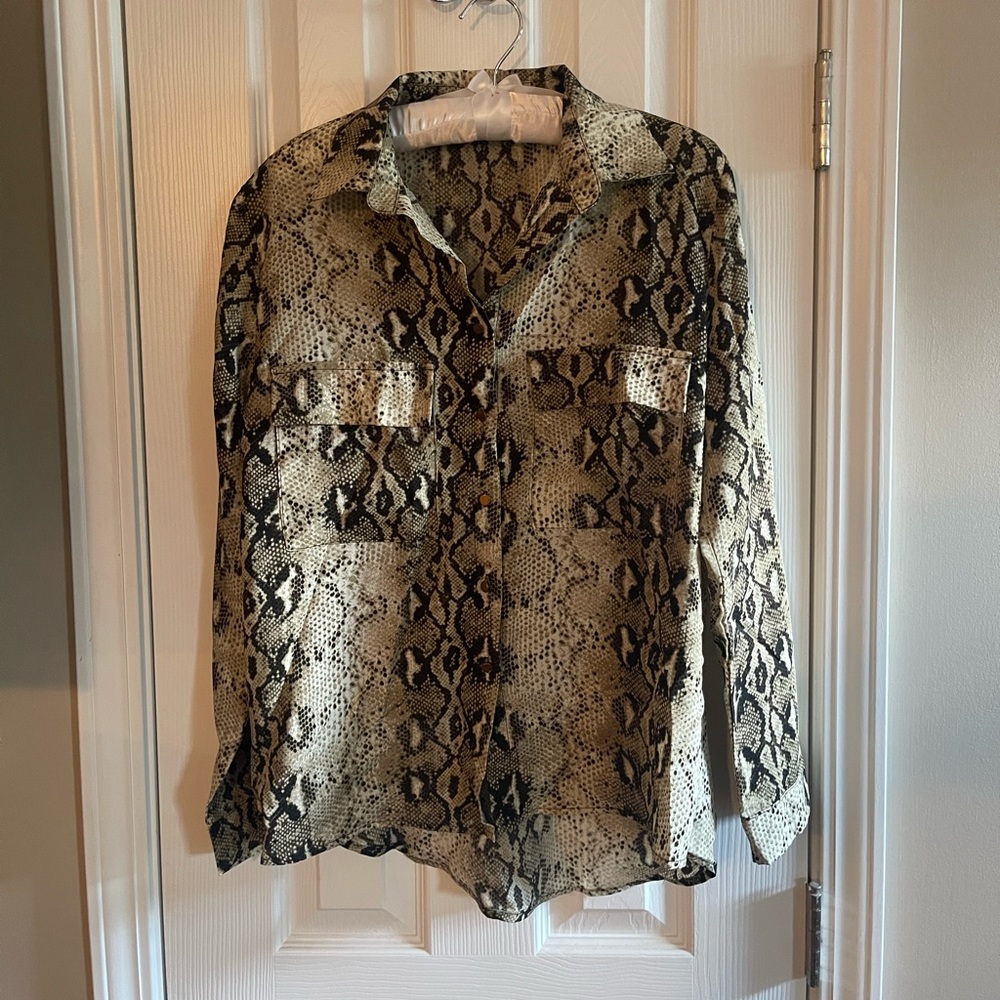 Snake print long sleeve blouse. Size large/ like new worn 2 times.